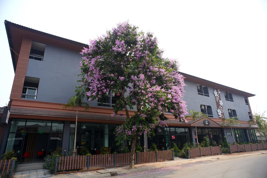 The Corner Hotel (Adults Only) Chiang Rai Exterior photo