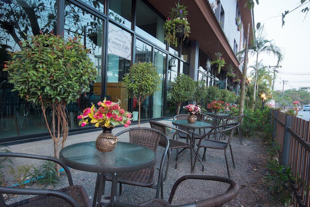 The Corner Hotel (Adults Only) Chiang Rai Exterior photo