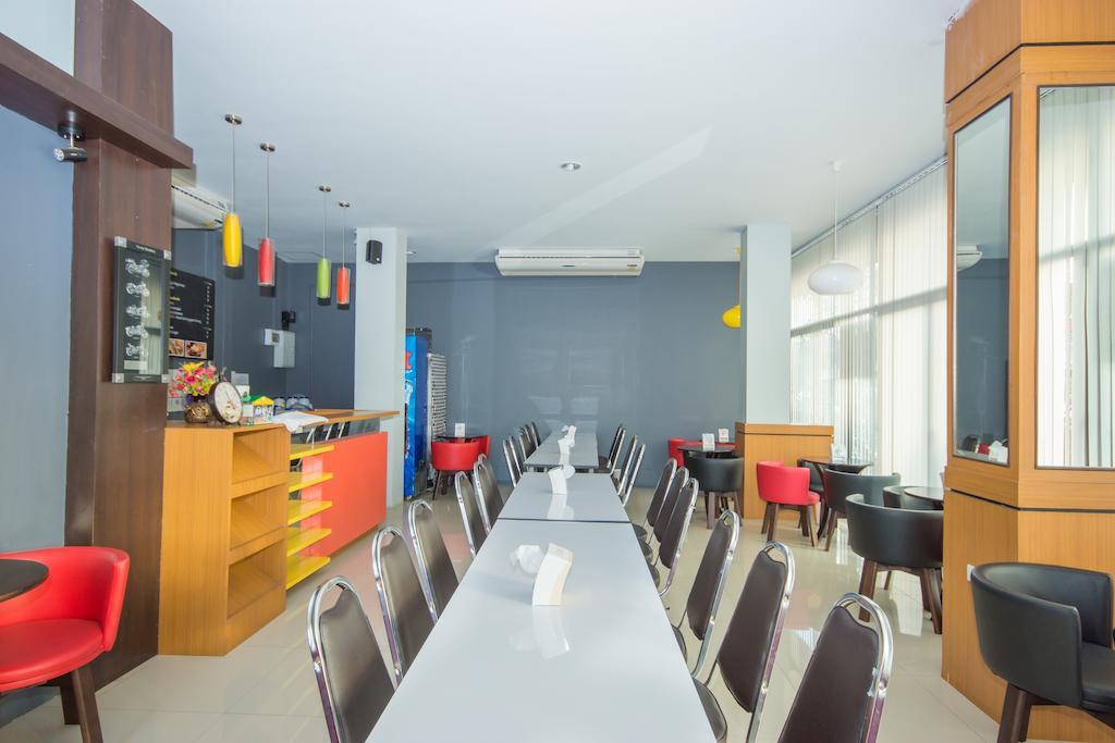 The Corner Hotel (Adults Only) Chiang Rai Exterior photo