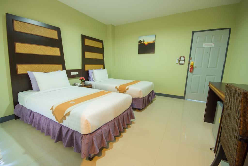 The Corner Hotel (Adults Only) Chiang Rai Exterior photo